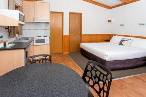 Big4 Melbourne Holiday Park Екстер'єр фото